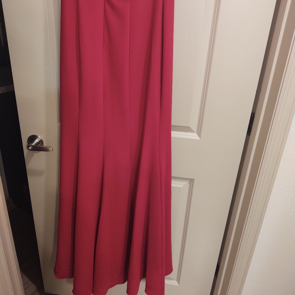 Xscape magenta off the shoulder dress with side slit - Picture 7 of 9